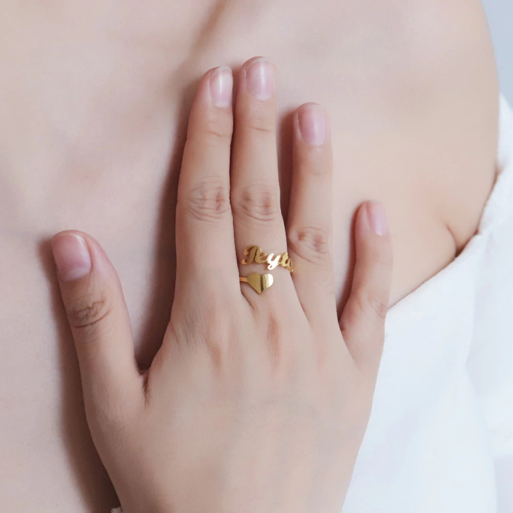 Name offers screamer ring design