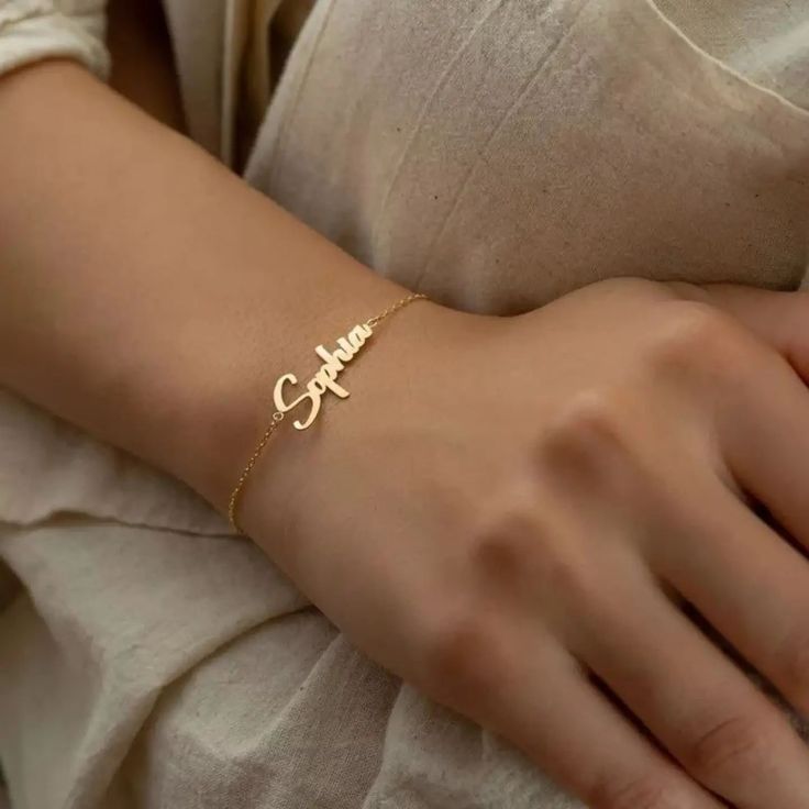 Personalized Cursive Name Bracelet | 22K Gold & 925 Silver Plated