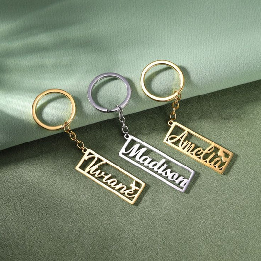 Single Name Keychain – Personalised Gift | 22 Carat Gold Plated & 925 Silver Plated | Premium Quality