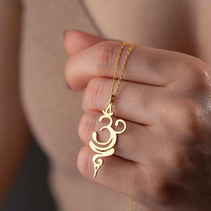Om Sign Locket – 22K Gold Plated & 925 Silver Plated | Spiritual Pendant for Peace & Positivity
