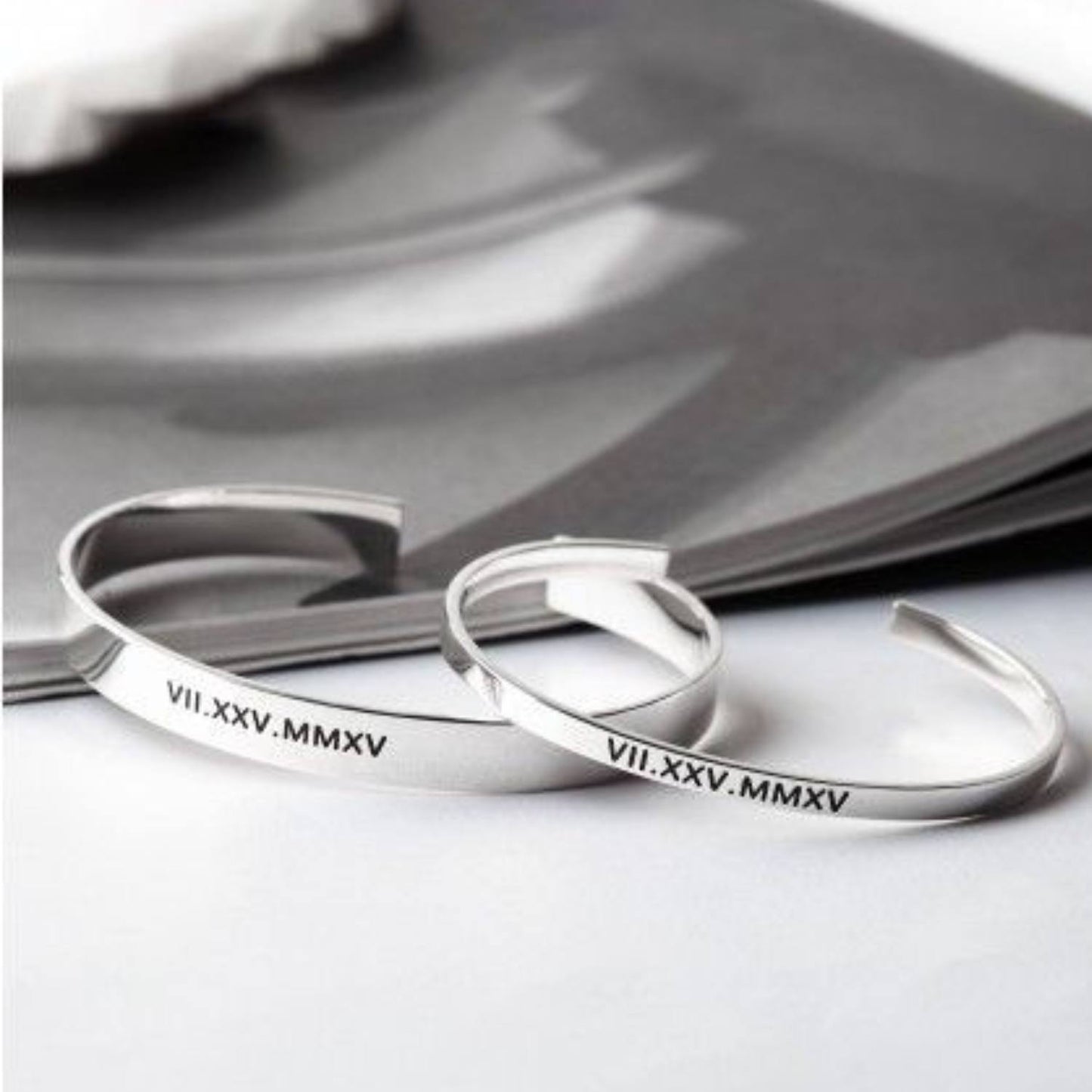 Personalized Couple Bracelets – Custom Engraved Stainless Steel Anti-Tarnish His & Hers Bracelets for Gifts & Daily Wear