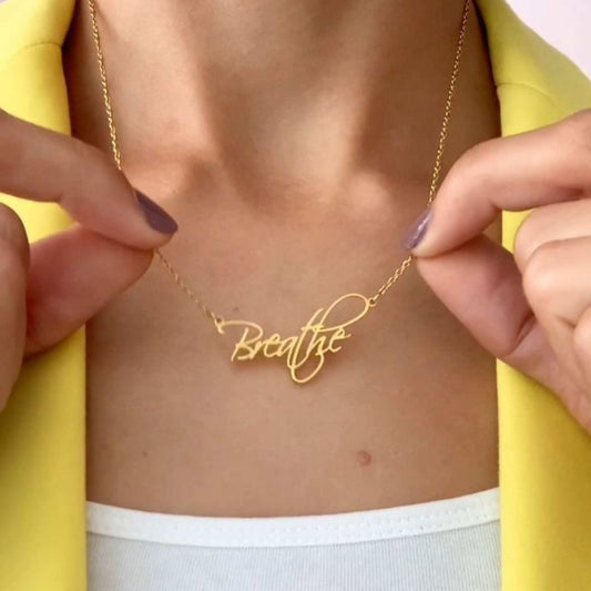 Timeless Personalisation – Shally Font Pendant in 22-Carat Gold