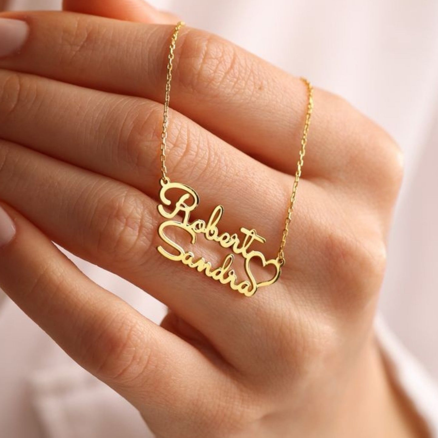 Personalized Couple Name Necklace – A Bond Like No Other