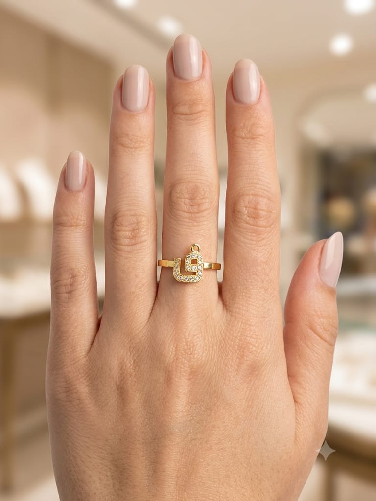 Royal Script: Personalised Arabic Alphabet Diamond Stud Ring (Copy)